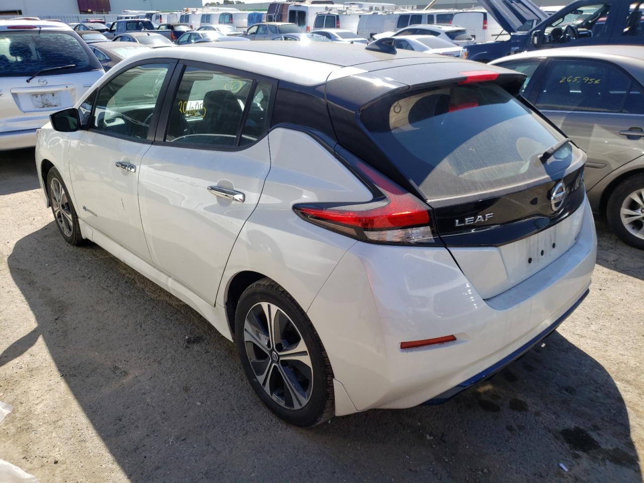Photo 3 from auction – 2018 NISSAN LEAF S with VIN 1N4AZ1CP4JC304284