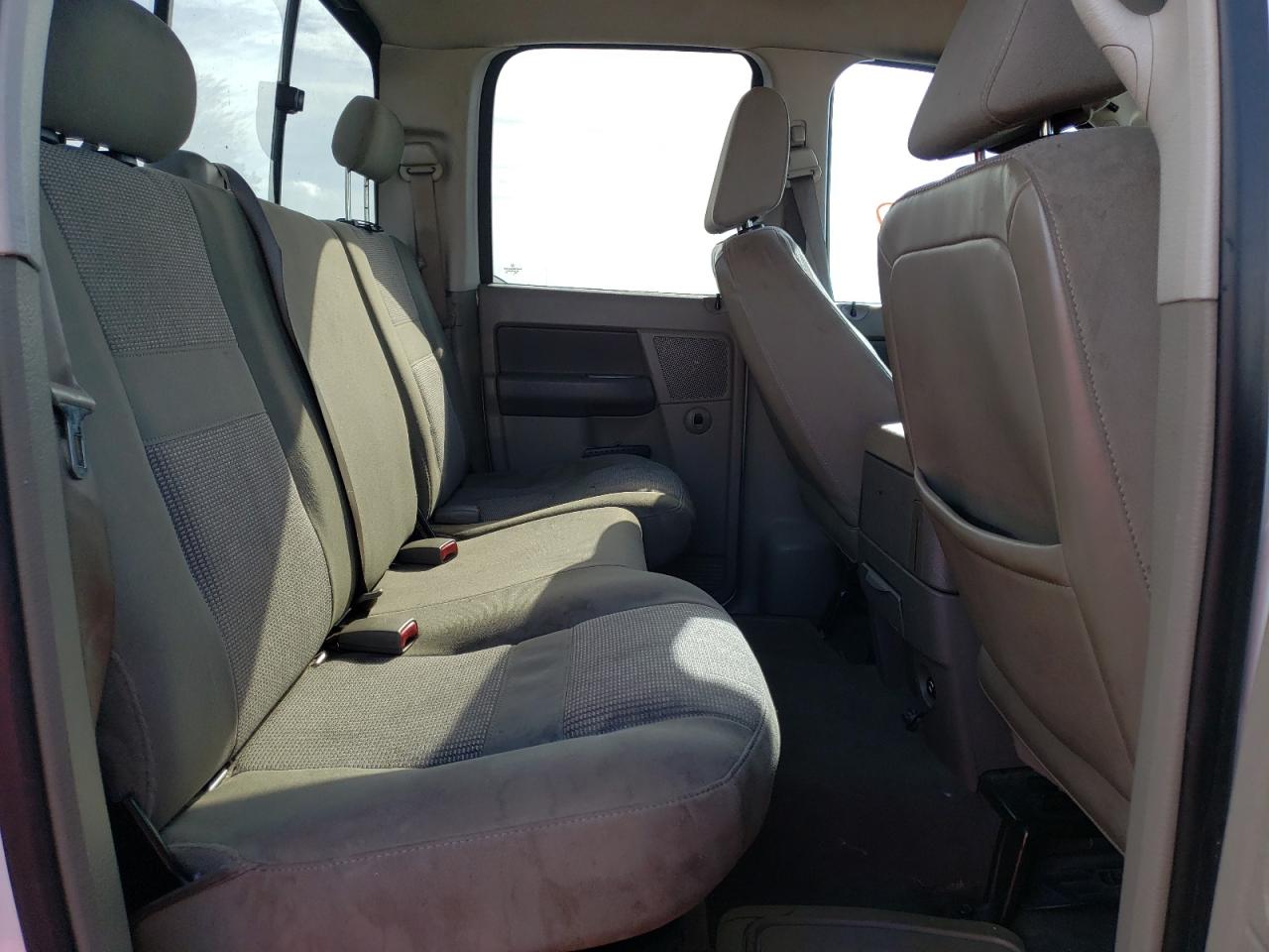 صورة رقم 6 من المزاد - 2007 DODGE RAM 1500 S مع VIN 1D7HA18P07S204275