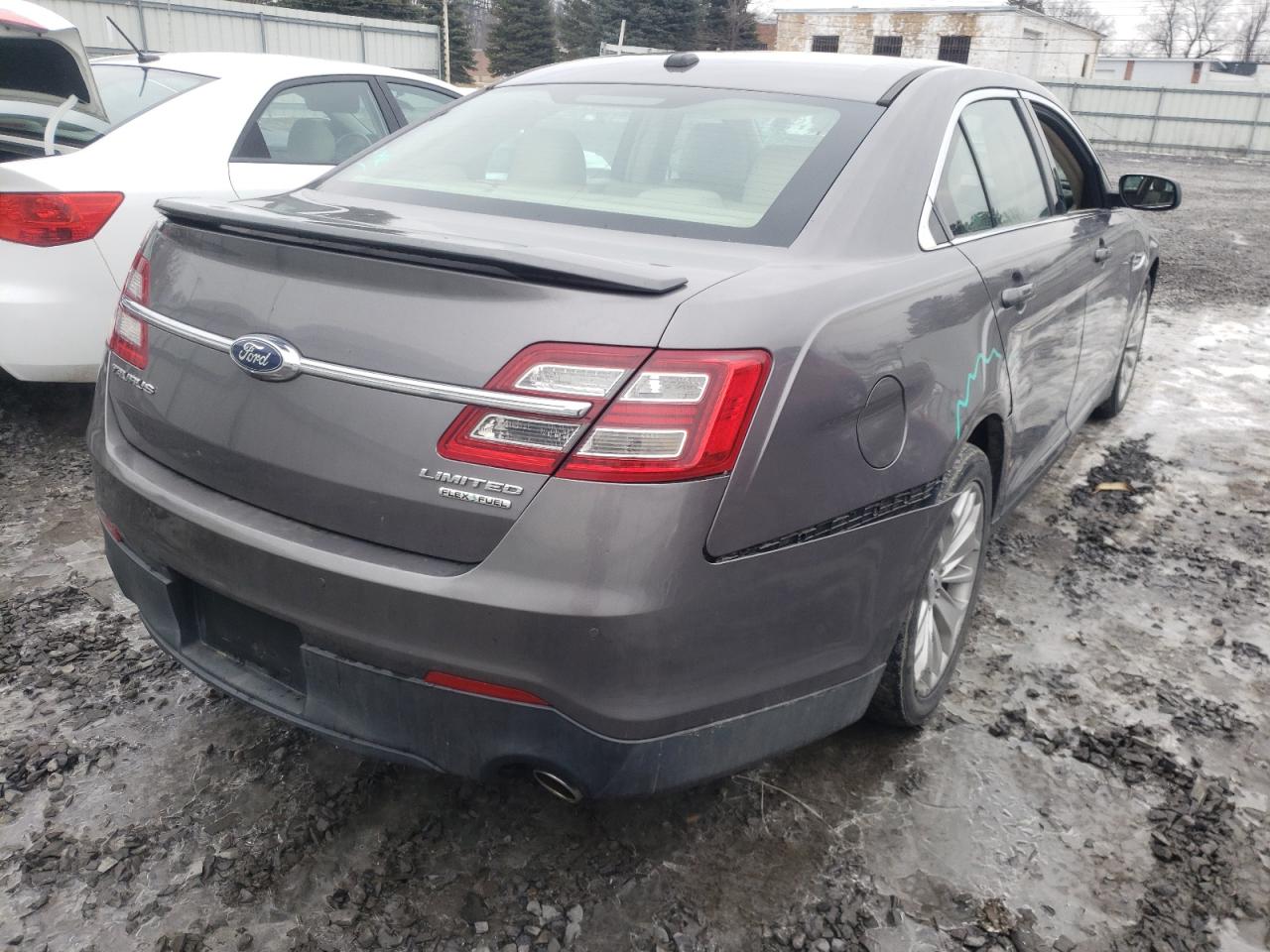 Photo 9 from auction – 2013 FORD TAURUS LIM with VIN 1FAHP2F86DG233133