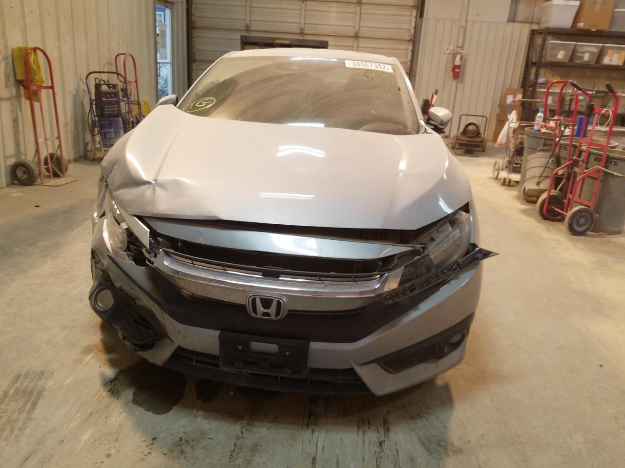 Photo 9 from auction – 2016 HONDA CIVIC TOUR with VIN 2HGFC3B99GH352306