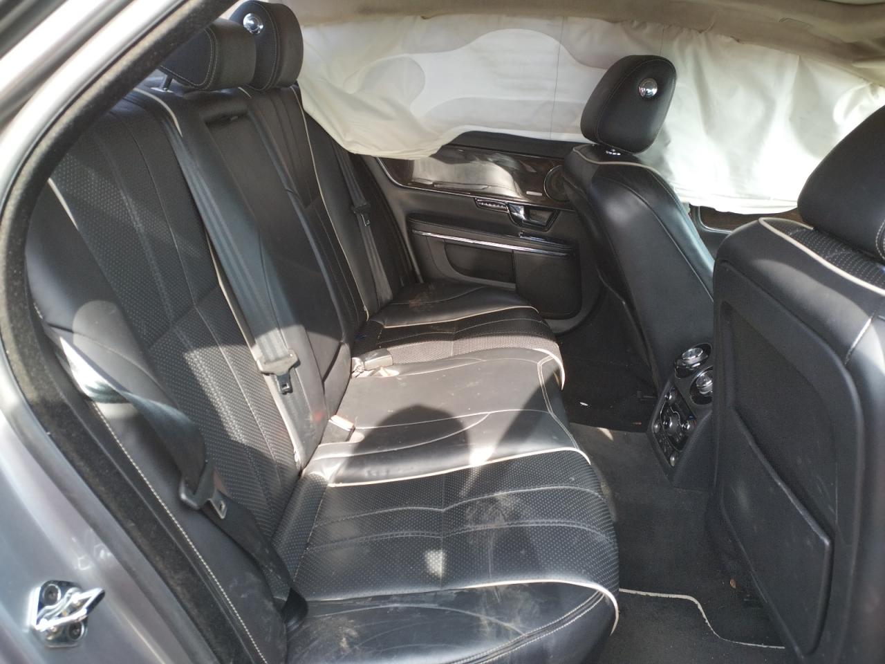 Photo 6 from auction – 2012 JAGUAR XJ SUPERCH with VIN SAJWA1GE9CMV24244