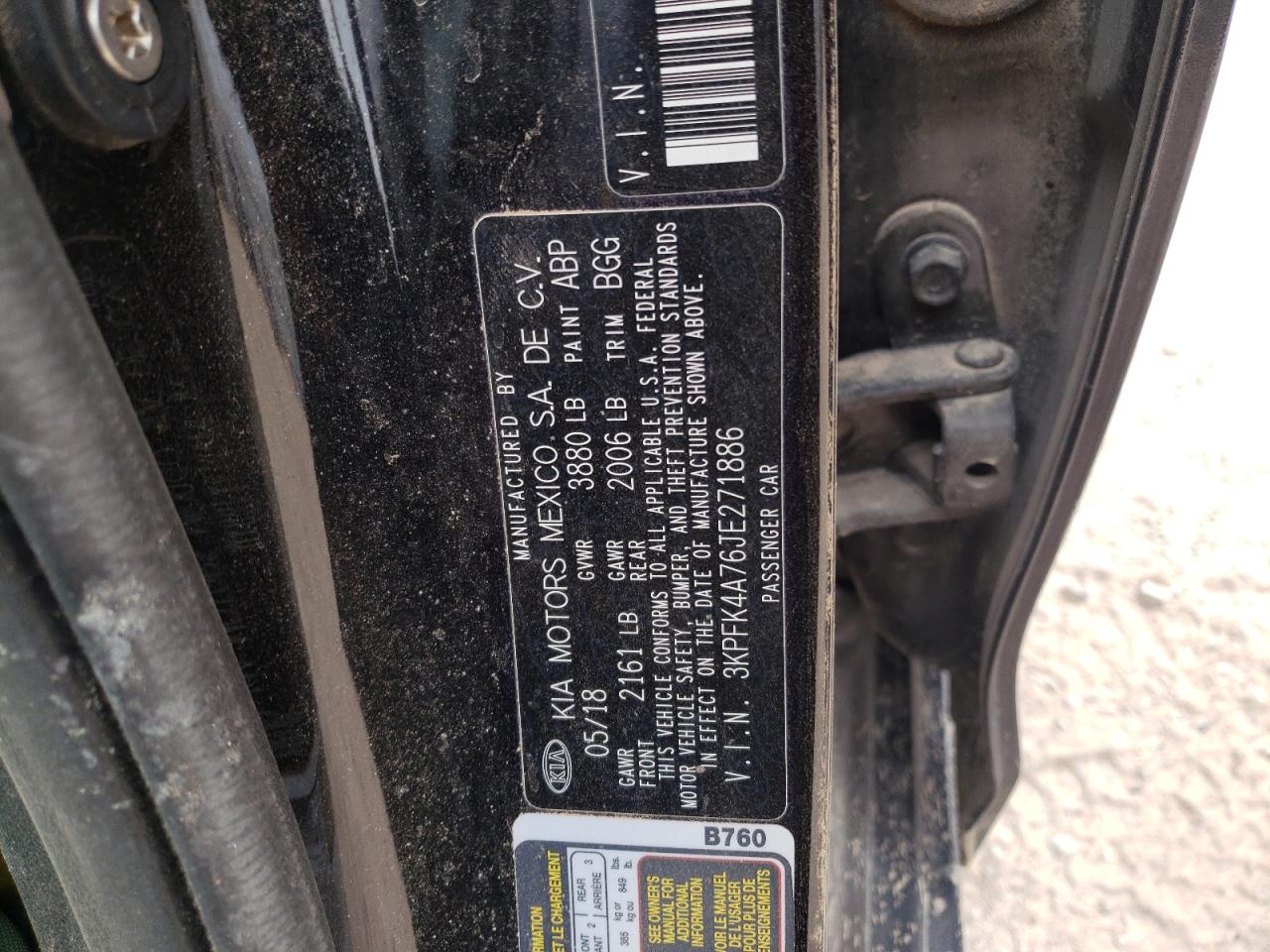 Photo 10 from auction – 2018 KIA FORTE LX with VIN 3KPFK4A76JE271886