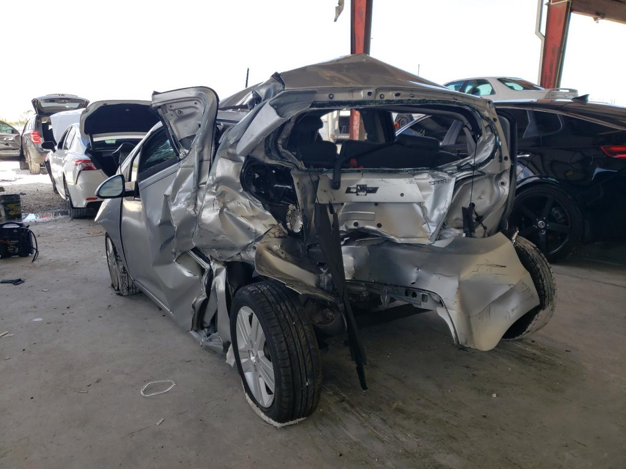 Photo 3 from auction – 2014 CHEVROLET SPARK 1LT with VIN KL8CD6S97EC539701