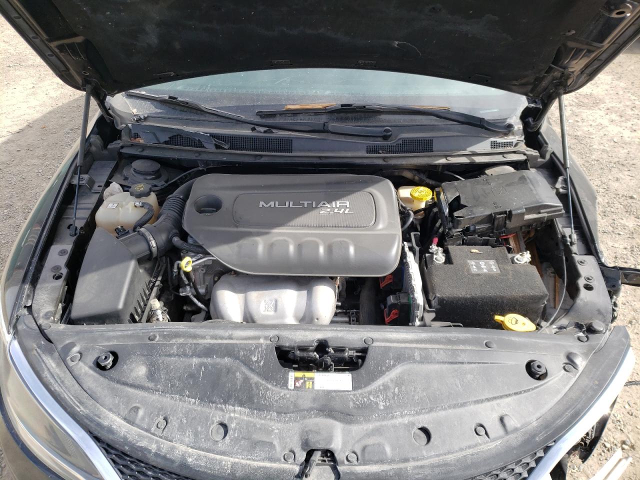 Photo 7 from auction – 2016 CHRYSLER 200 LIMITE with VIN 1C3CCCAB5GN149799