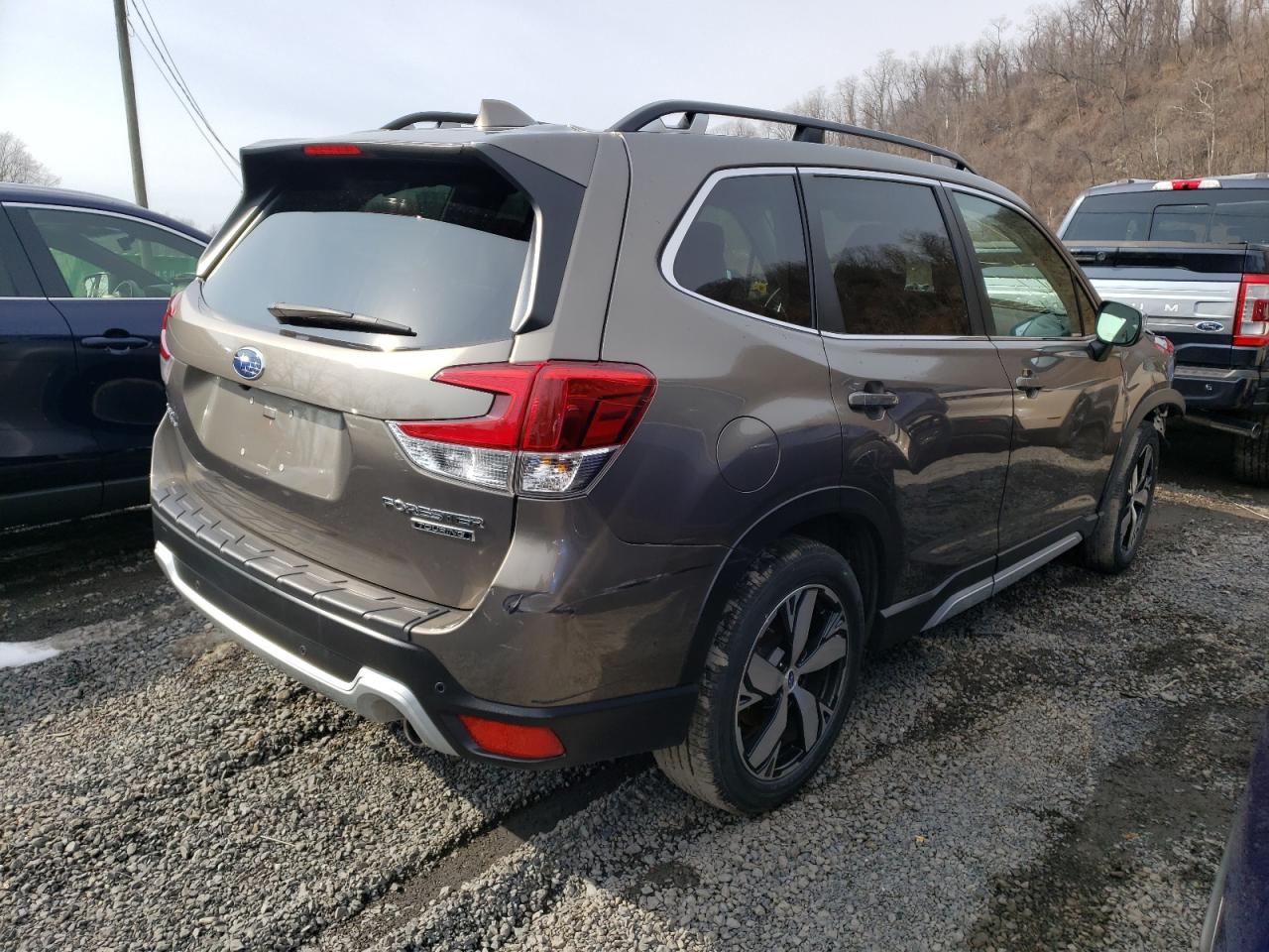 Photo 4 from auction – 2020 SUBARU FORESTER T with VIN JF2SKAXC9LH555111
