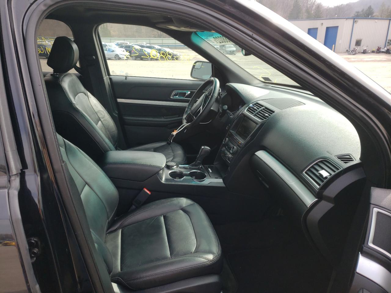 Photo 5 from auction – 2016 FORD EXPLORER X with VIN 1FM5K8D8XGGC19575