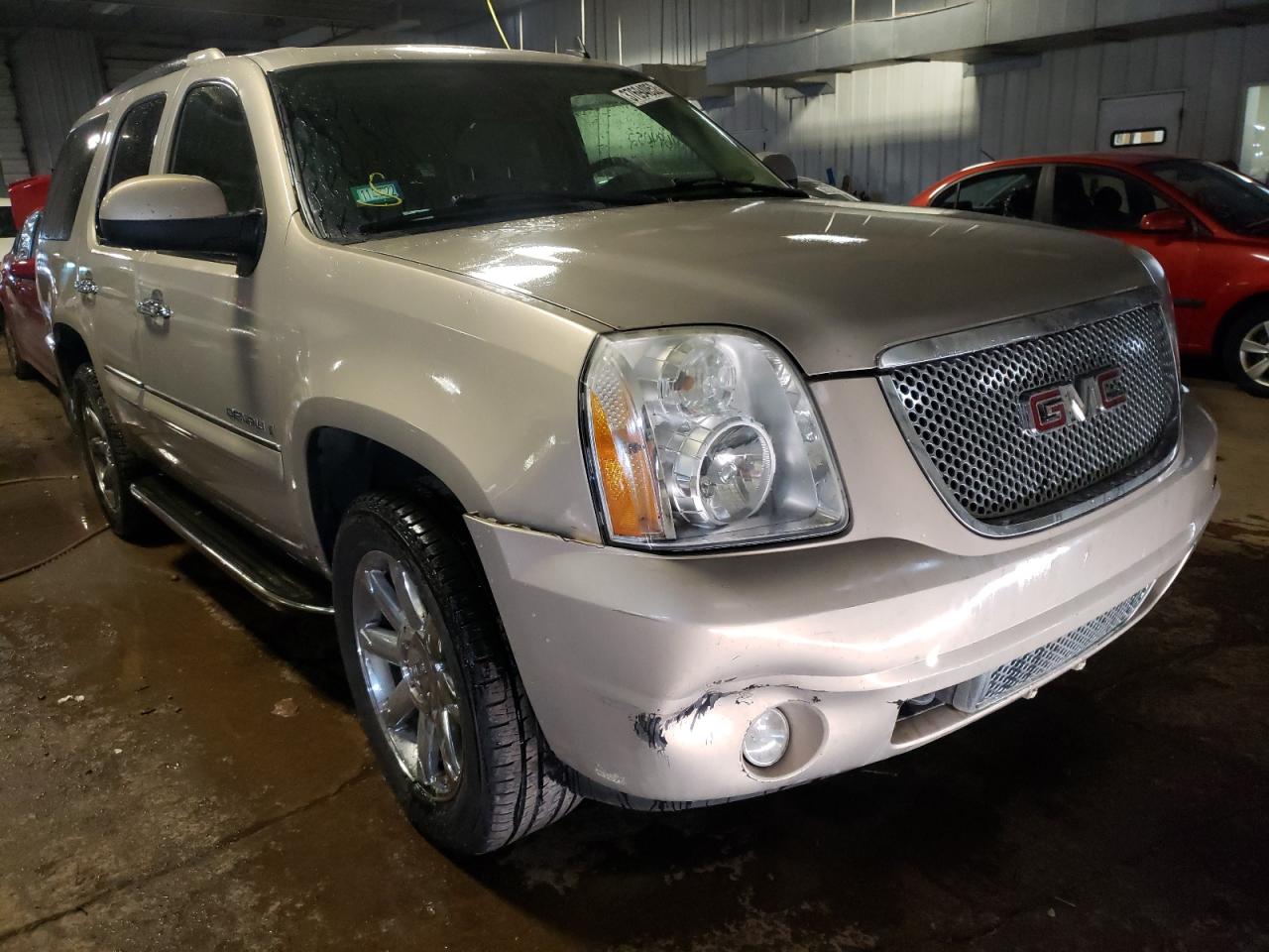 Photo 1 from auction – 2007 GMC YUKON DENA with VIN 1GKFK63807J148392