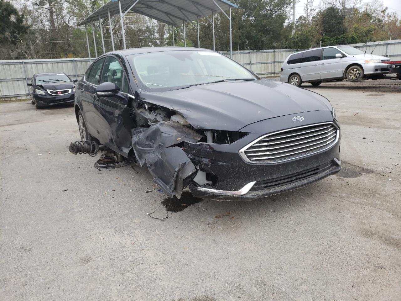 FORD FUSION SEL 2020 with VIN 3FA6P0CD0LR122095 - Photo from auction