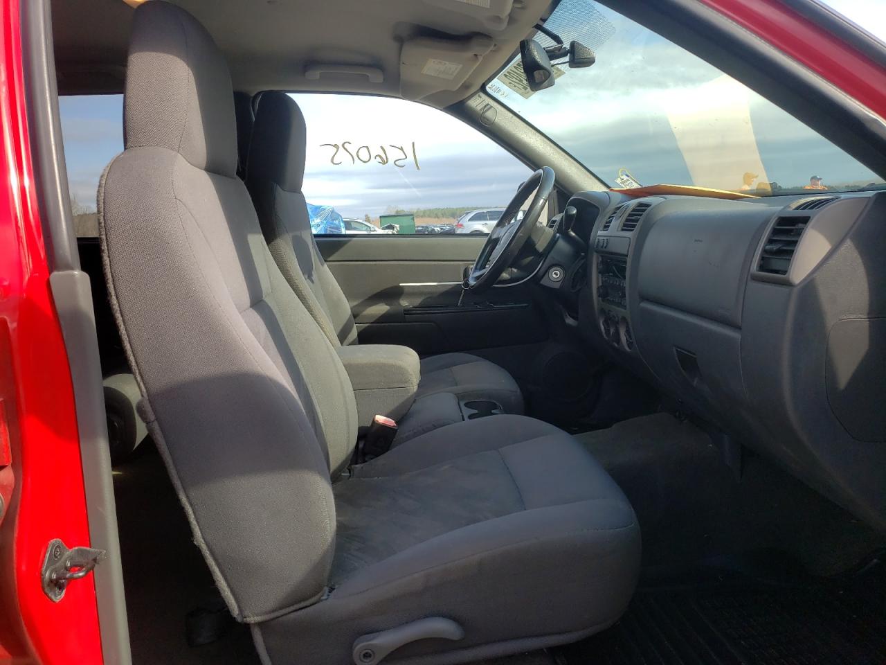 Photo 5 from auction – 2005 CHEVROLET COLORADO with VIN 1GCDT136258167175