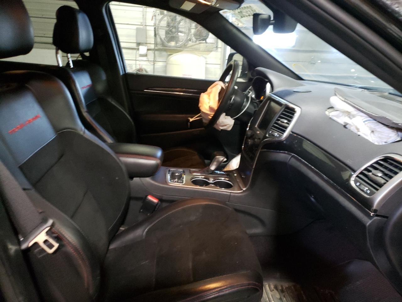 Photo 5 from auction – 2017 JEEP GRAND CHER with VIN 1C4RJFLG2HC794851