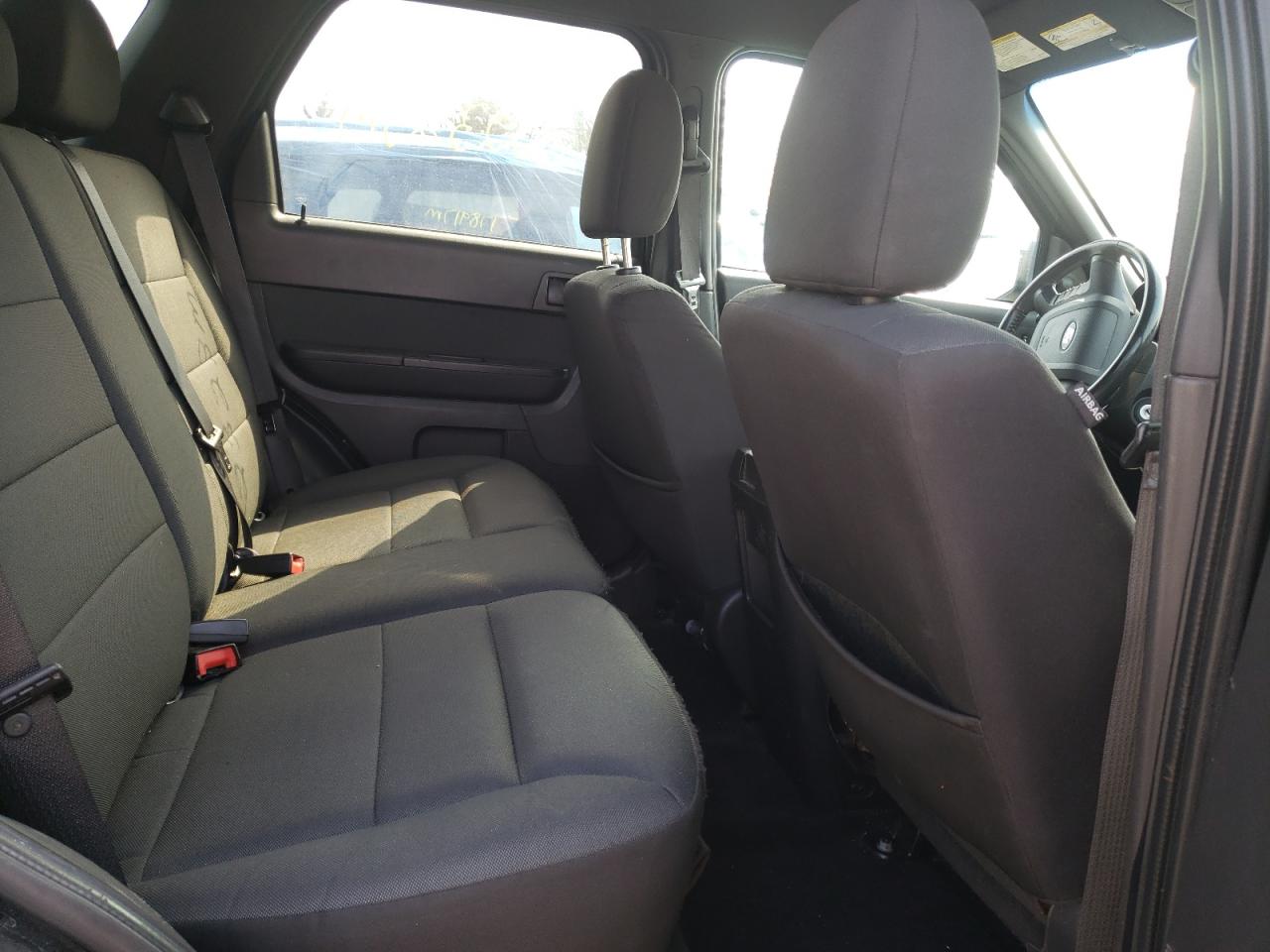Photo 6 from auction – 2011 FORD ESCAPE XLT with VIN 1FMCU9DG2BKB69095