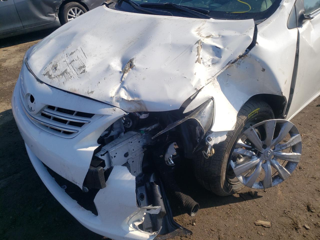 Photo 9 from auction – 2013 TOYOTA COROLLA BA with VIN 2T1BU4EE9DC940351