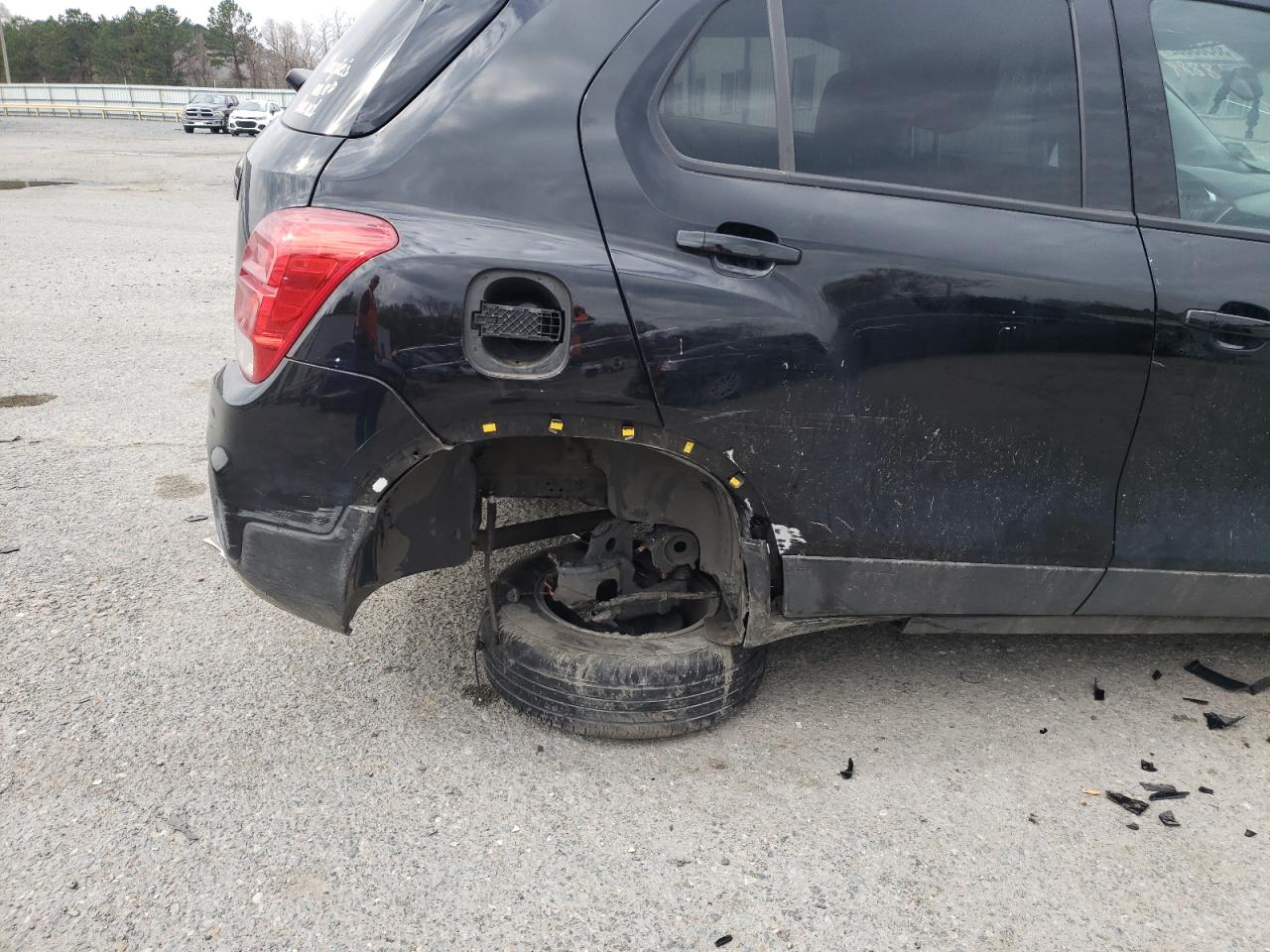 Photo 9 from auction – 2020 CHEVROLET TRAX LS with VIN KL7CJKSBXLB328889