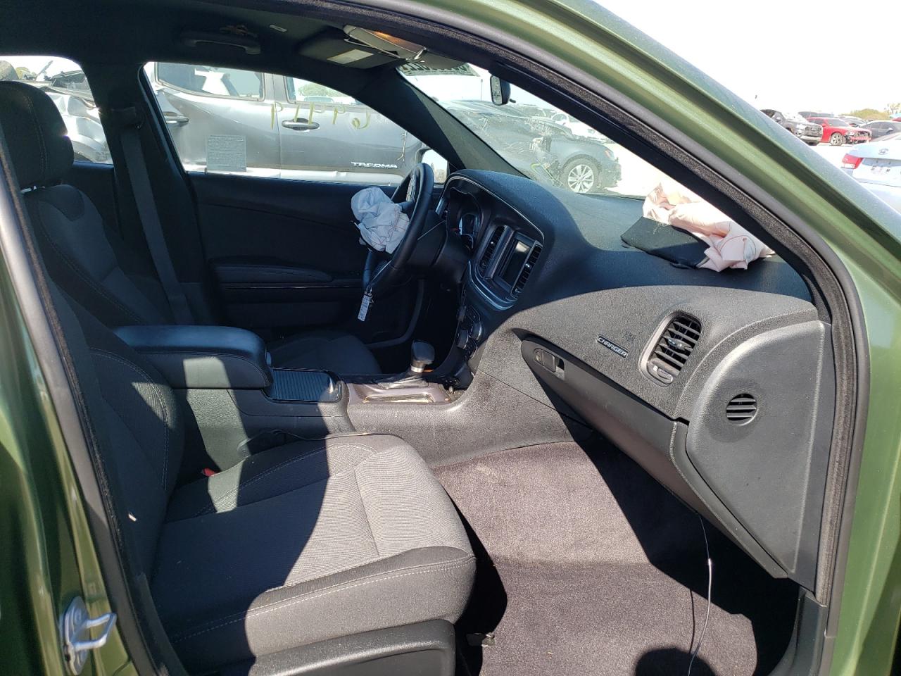 Photo 5 from auction – 2018 DODGE CHARGER SX with VIN 2C3CDXBG3JH273939