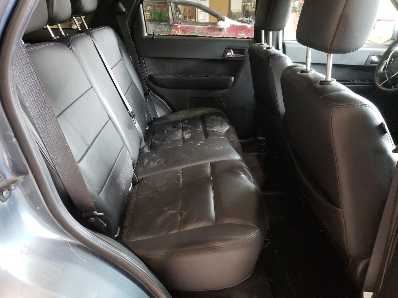 Photo 6 from auction – 2010 FORD ESCAPE LIM with VIN 1FMCU9EG5AKA78299