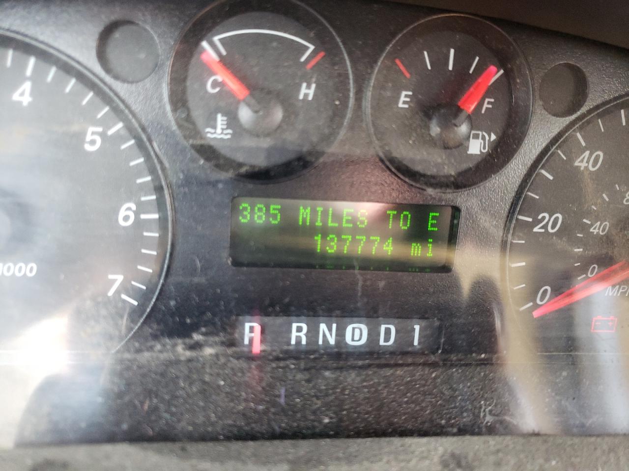 Photo 8 from auction – 2006 FORD TAURUS SE with VIN 1FAFP53U26A205944