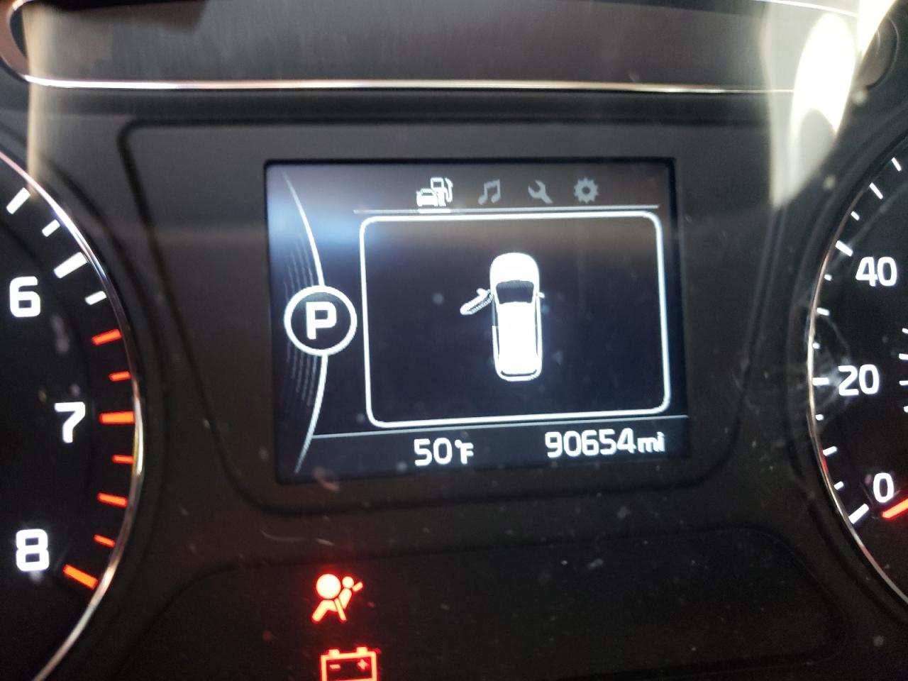 Photo 8 from auction – 2017 KIA SORENTO with VIN 5XYPG4A38HG223788