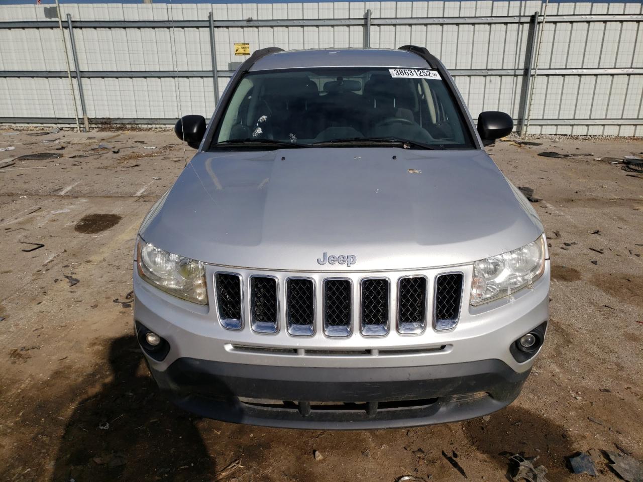 Photo 9 from auction – 2013 JEEP COMPASS SP with VIN 1C4NJDBB4DD210611