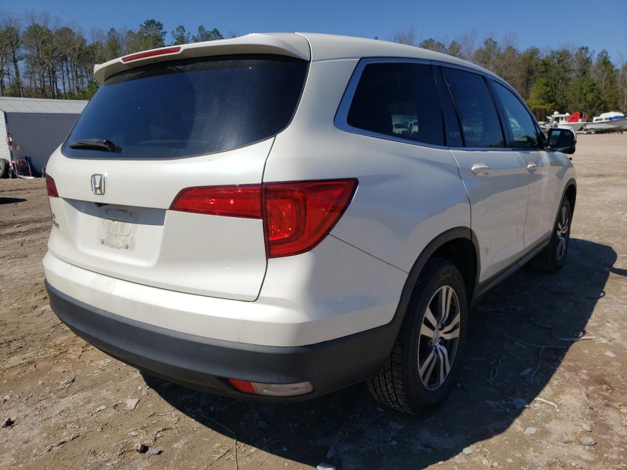 Photo 4 from auction – 2018 HONDA PILOT EXL with VIN 5FNYF5H58JB007036