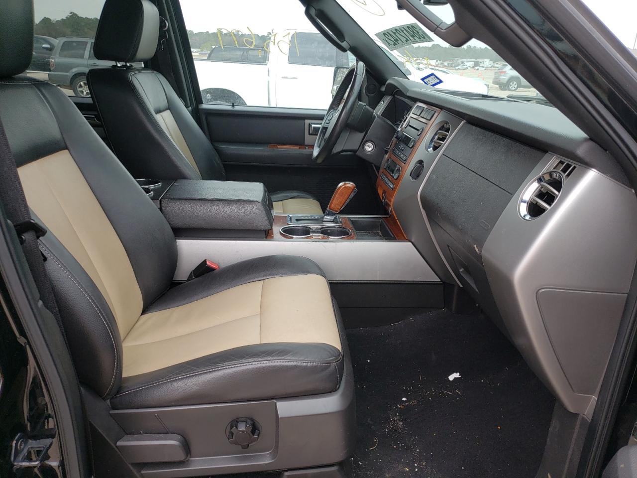 Photo 5 from auction – 2007 FORD EXPEDITION with VIN 1FMFU17507LA18945