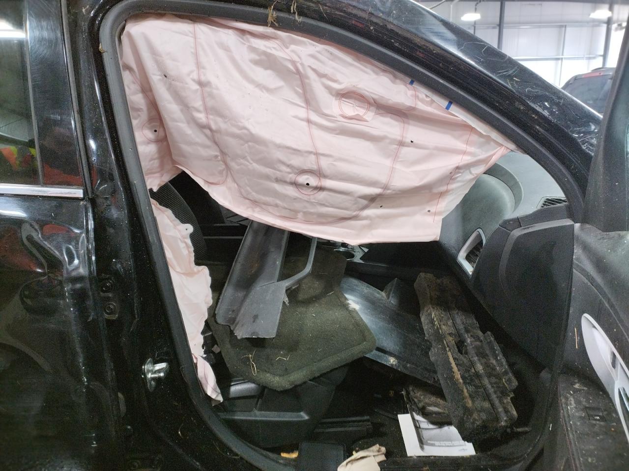 Photo 5 from auction – 2013 CHEVROLET EQUINOX LT with VIN 2GNFLEEK2D6116829