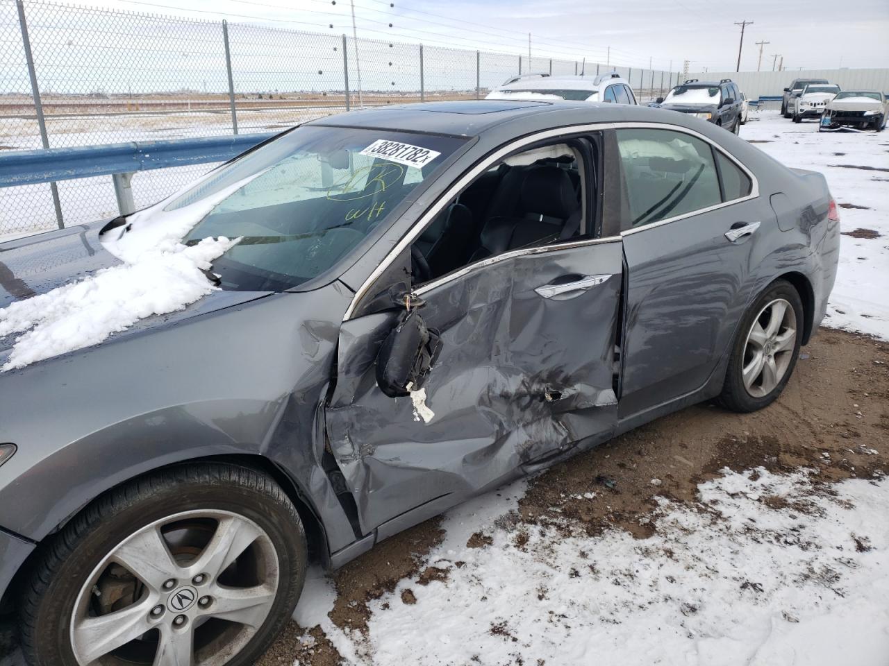 Photo 10 from auction – 2010 ACURA TSX with VIN JH4CU2F66AC026531