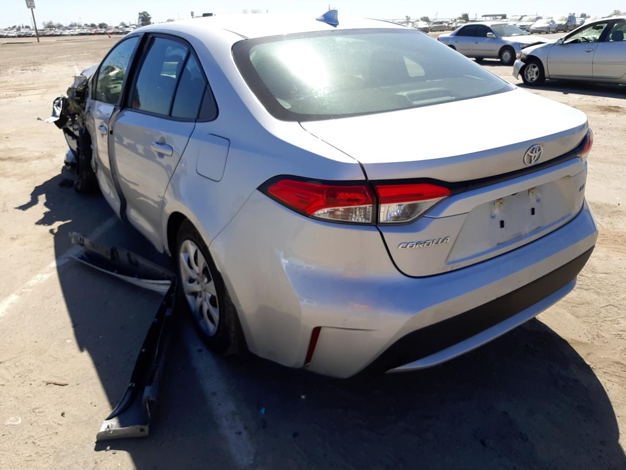 Photo 3 from auction – 2020 TOYOTA COROLLA LE with VIN 5YFEPRAE4LP095155