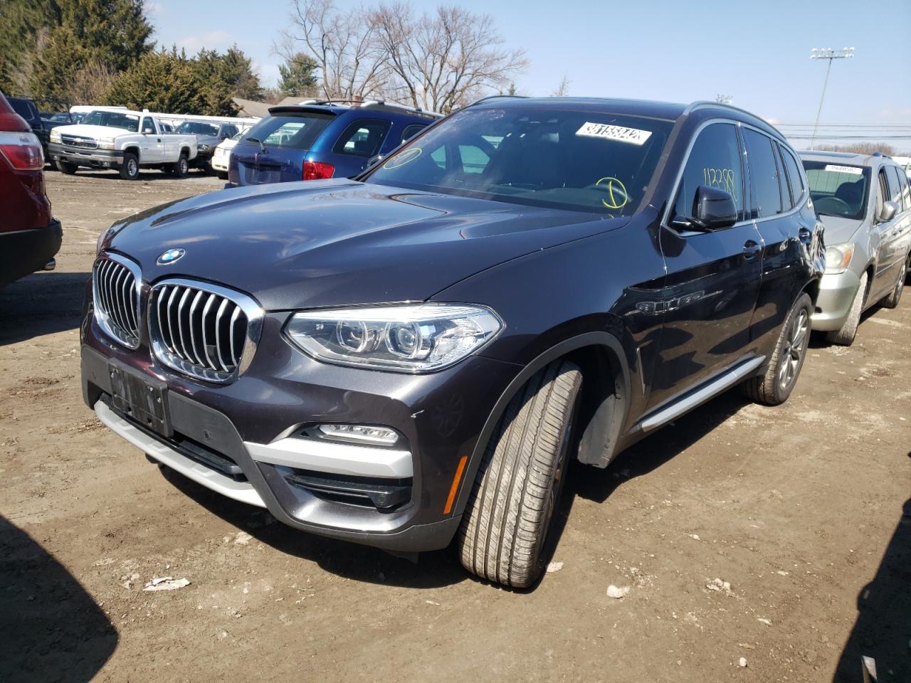 Photo 2 from auction – 2019 BMW X3 XDRIVE3 with VIN 5UXTR9C5XKLR03321