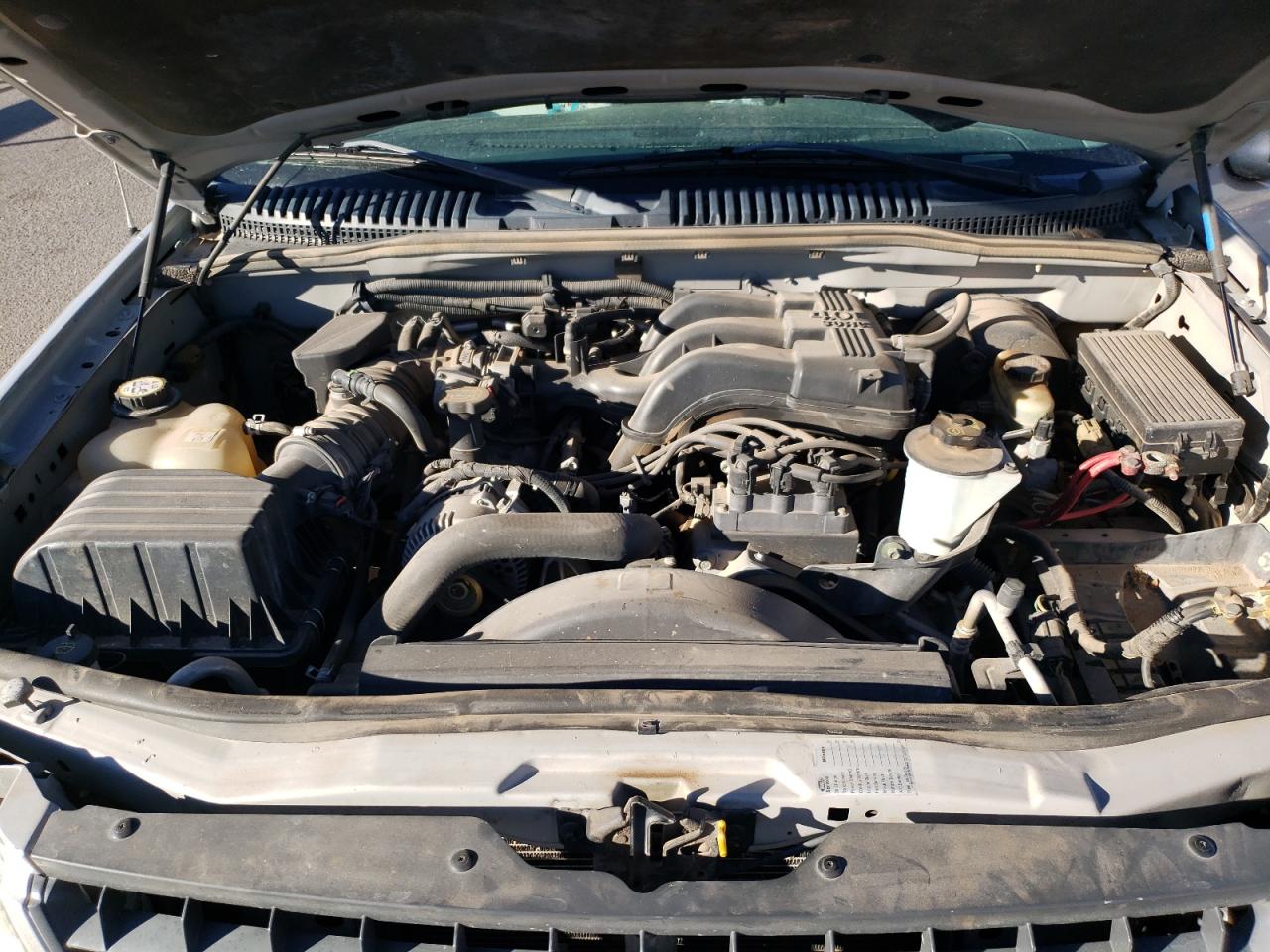 Photo 7 from auction – 2004 FORD EXPLORER X with VIN 1FMZU62KX4UB84967