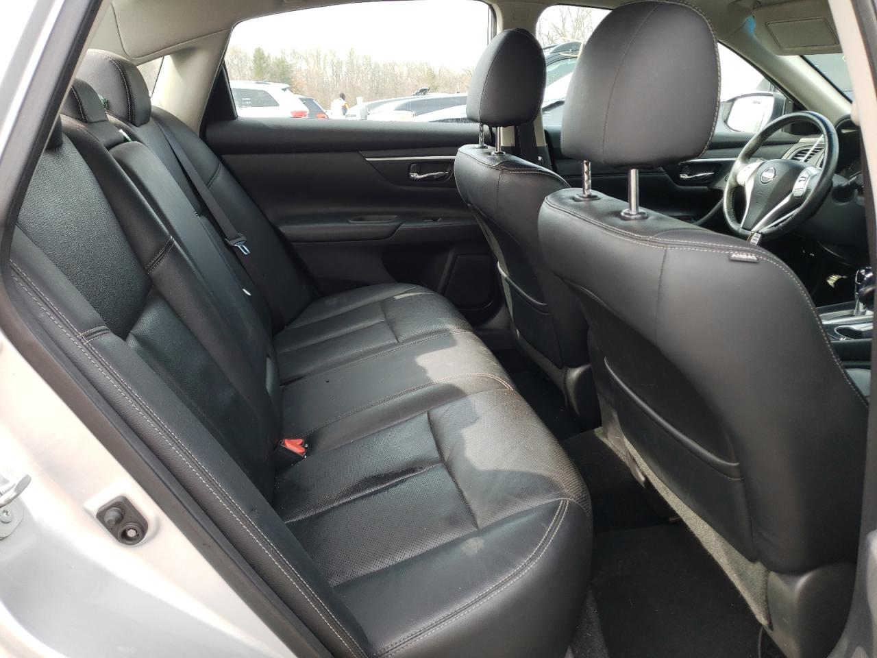 Photo 6 from auction – 2017 NISSAN ALTIMA with VIN 1N4AL3AP7HC152365
