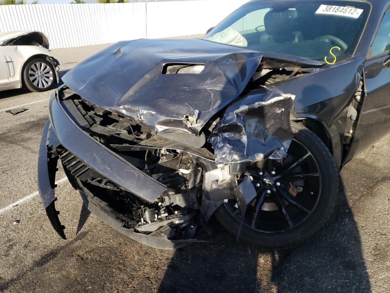 Photo 9 from auction – 2018 DODGE CHALLENGER with VIN 2C3CDZAG5JH333586