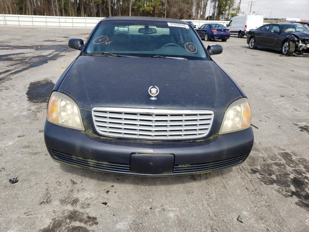 Photo 18 from auction – 2001 CADILLAC DEVILLE with VIN 1G6KD54Y31U168366