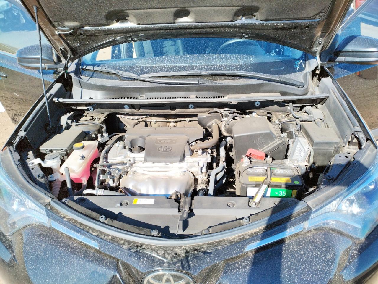 Photo 7 from auction – 2018 TOYOTA RAV4 LE with VIN 2T3ZFREV6JW467838