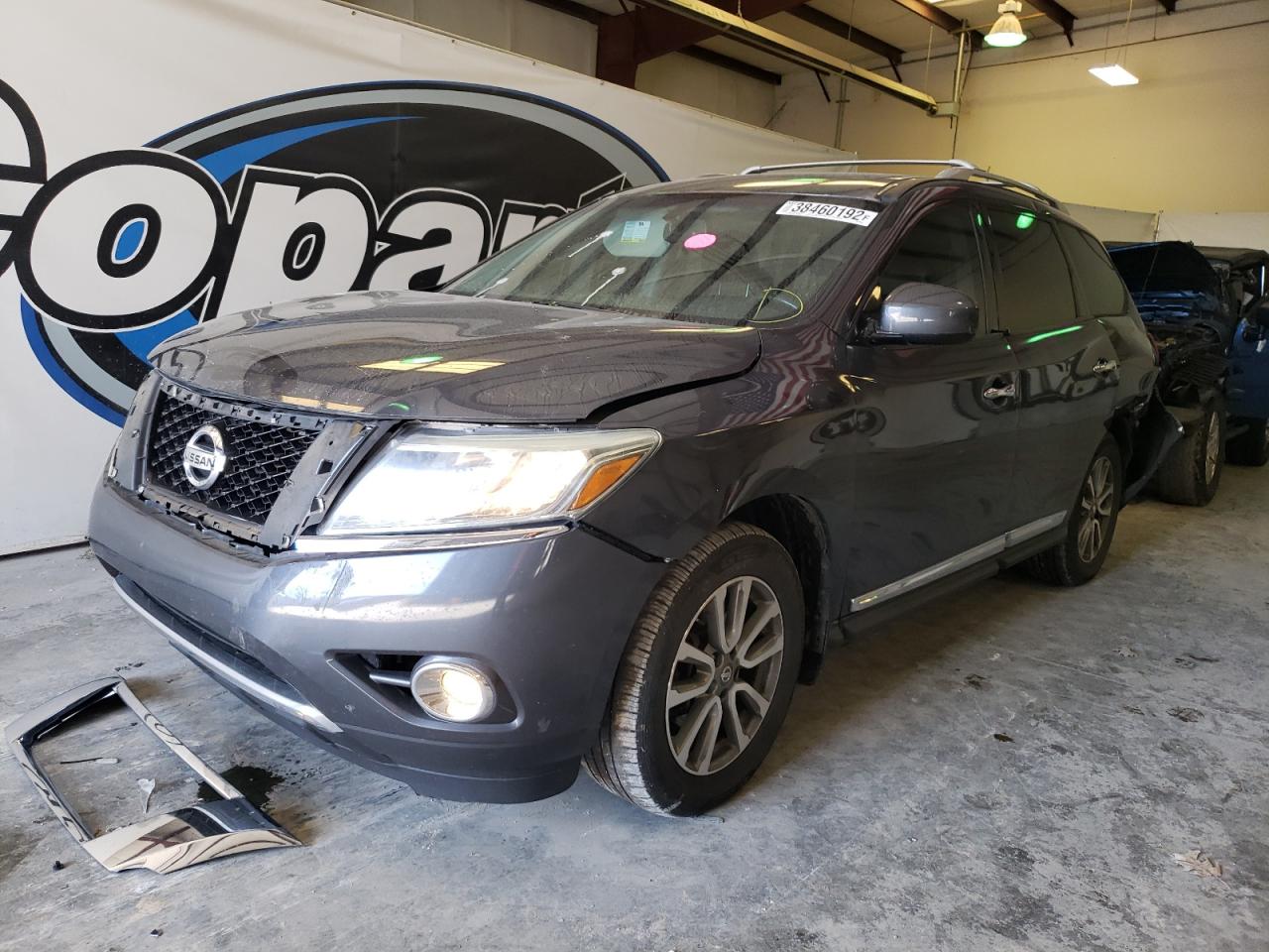 Photo 2 from auction – 2013 NISSAN PATHFINDER with VIN 5N1AR2MN1DC686514