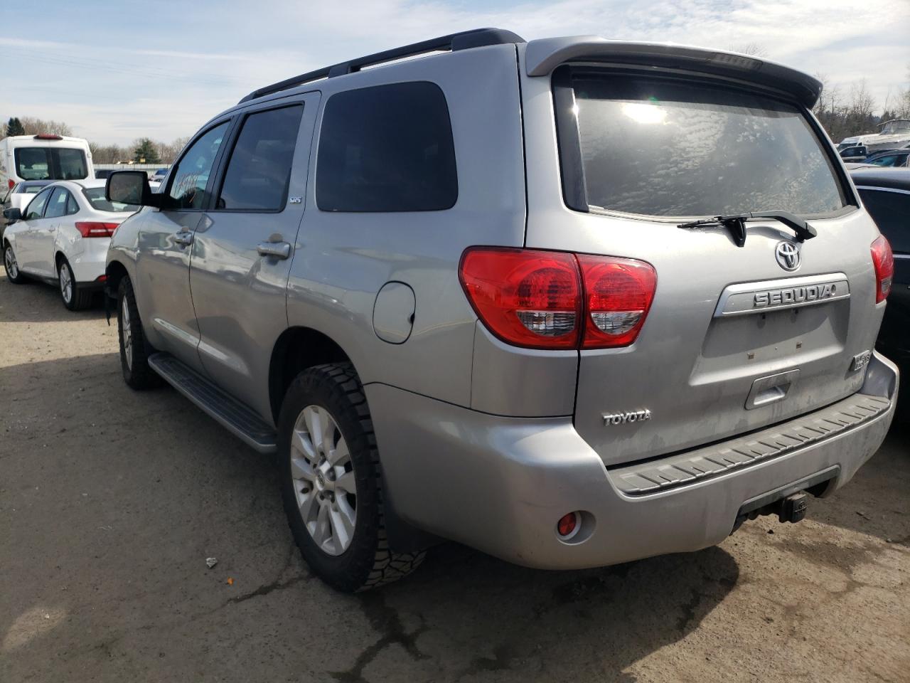 Photo 3 from auction – 2008 TOYOTA SEQUOIA SR with VIN 5TDBY64A98S006167