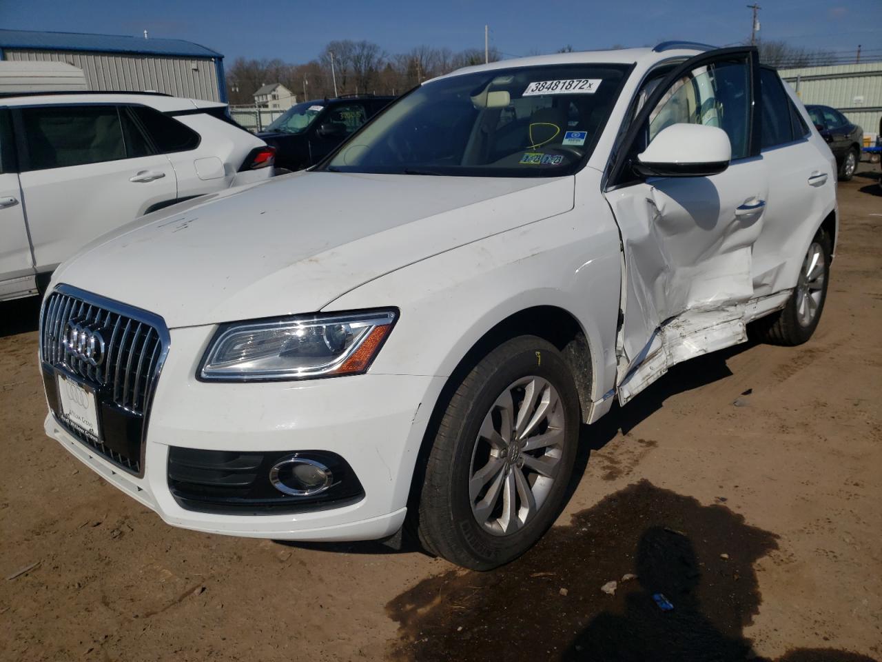 Zdjęcie 2 z aukcji – 2016 AUDI Q5 PREMIUM z VIN WA1C2AFPXGA087745