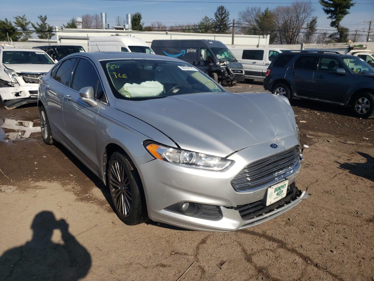 FORD FUSION SE 2013 with VIN 3FA6P0HR1DR104856 - Photo from auction