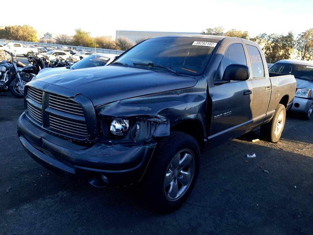 Photo 2 from auction – 2002 DODGE RAM 1500 with VIN 1D3HU18Z92J186271
