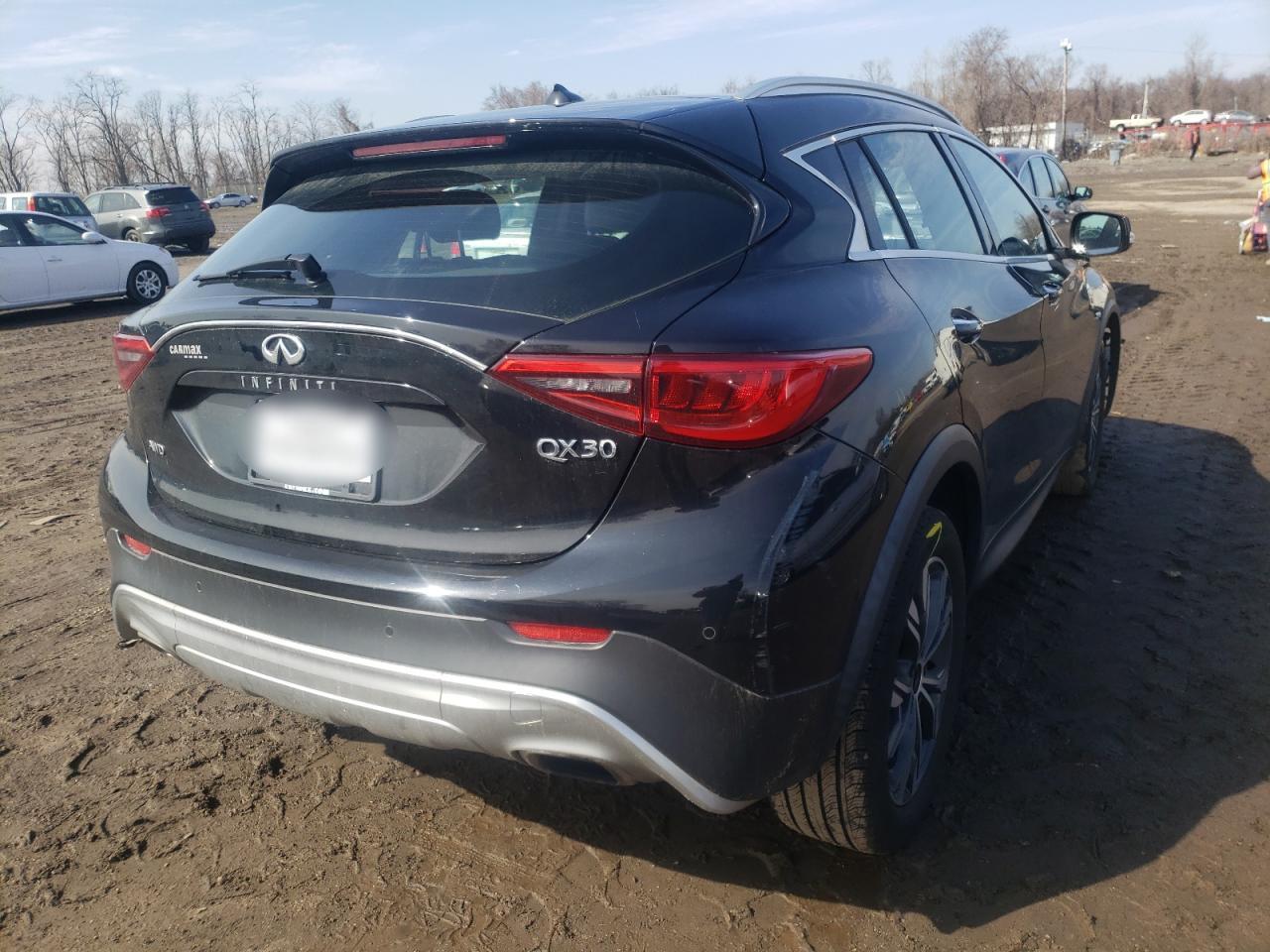 Photo 4 from auction – 2018 INFINITI QX30 BASE with VIN SJKCH5CR8JA047024