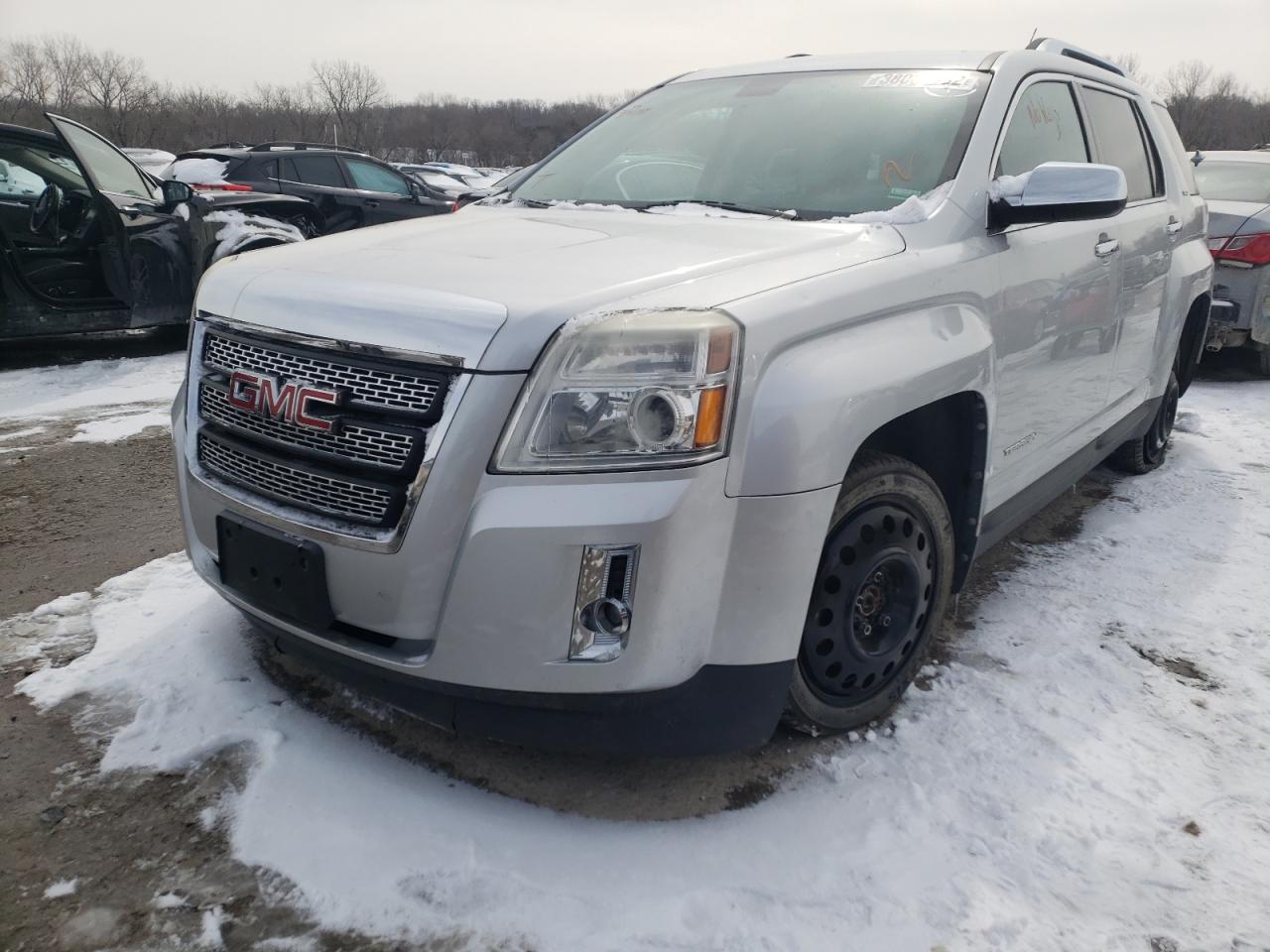 Photo 2 from auction – 2010 GMC TERRAIN SL with VIN 2CTALHEW6A6341147