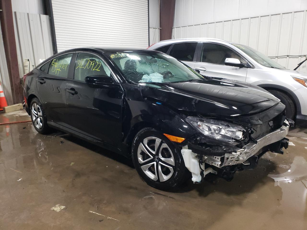 HONDA CIVIC LX 2017 with VIN 2HGFC2F58HH522772 - Photo from auction