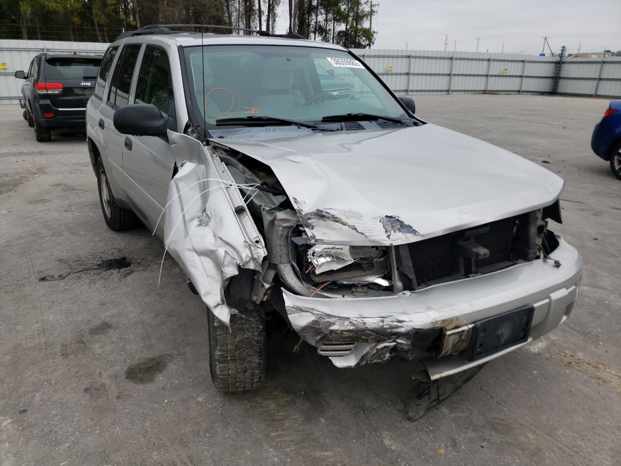 CHEVROLET TRAILBLAZE 2007 with VIN 1GNDS13S272276572 - Photo from auction