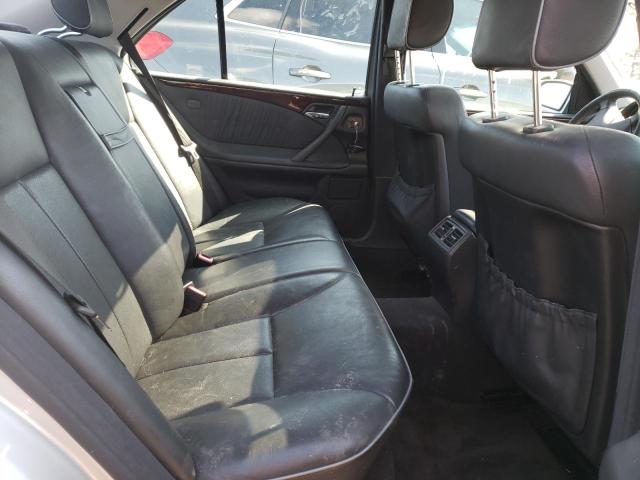 Photo 7 from auction – 2000 MERCEDES-BENZ E 430 with VIN WDBJF70JXYA993841
