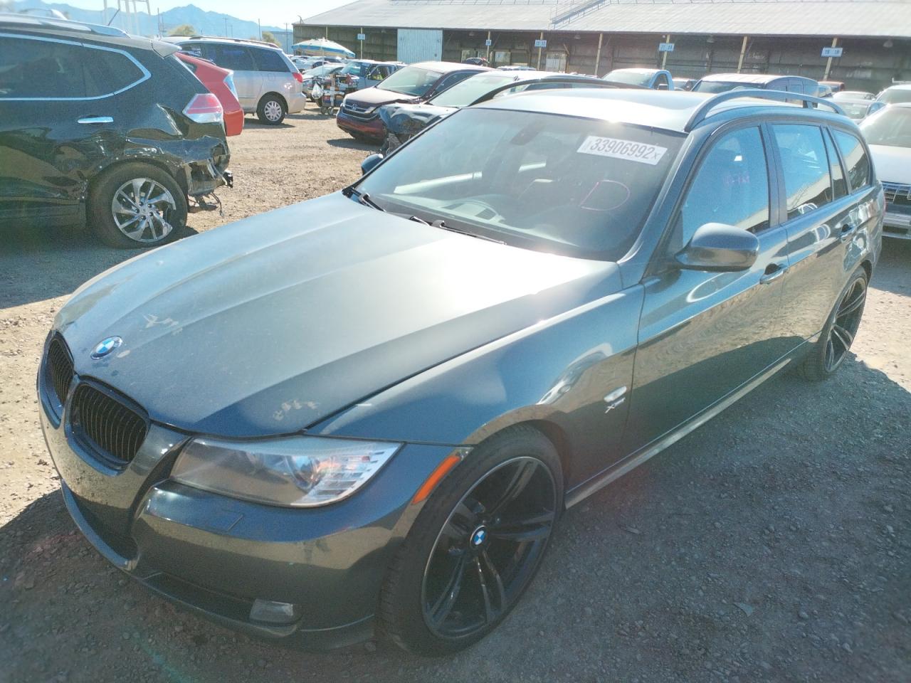 Photo 2 from auction – 2009 BMW 328 XIT with VIN WBAUU33529A540405