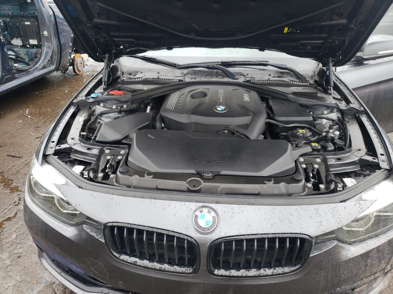 Photo 7 from auction – 2018 BMW 330 XI with VIN WBA8D9G54JNU67971