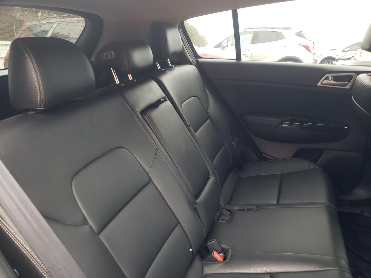 Photo 6 from auction – 2017 KIA SPORTAGE E with VIN KNDPN3AC7H7033753