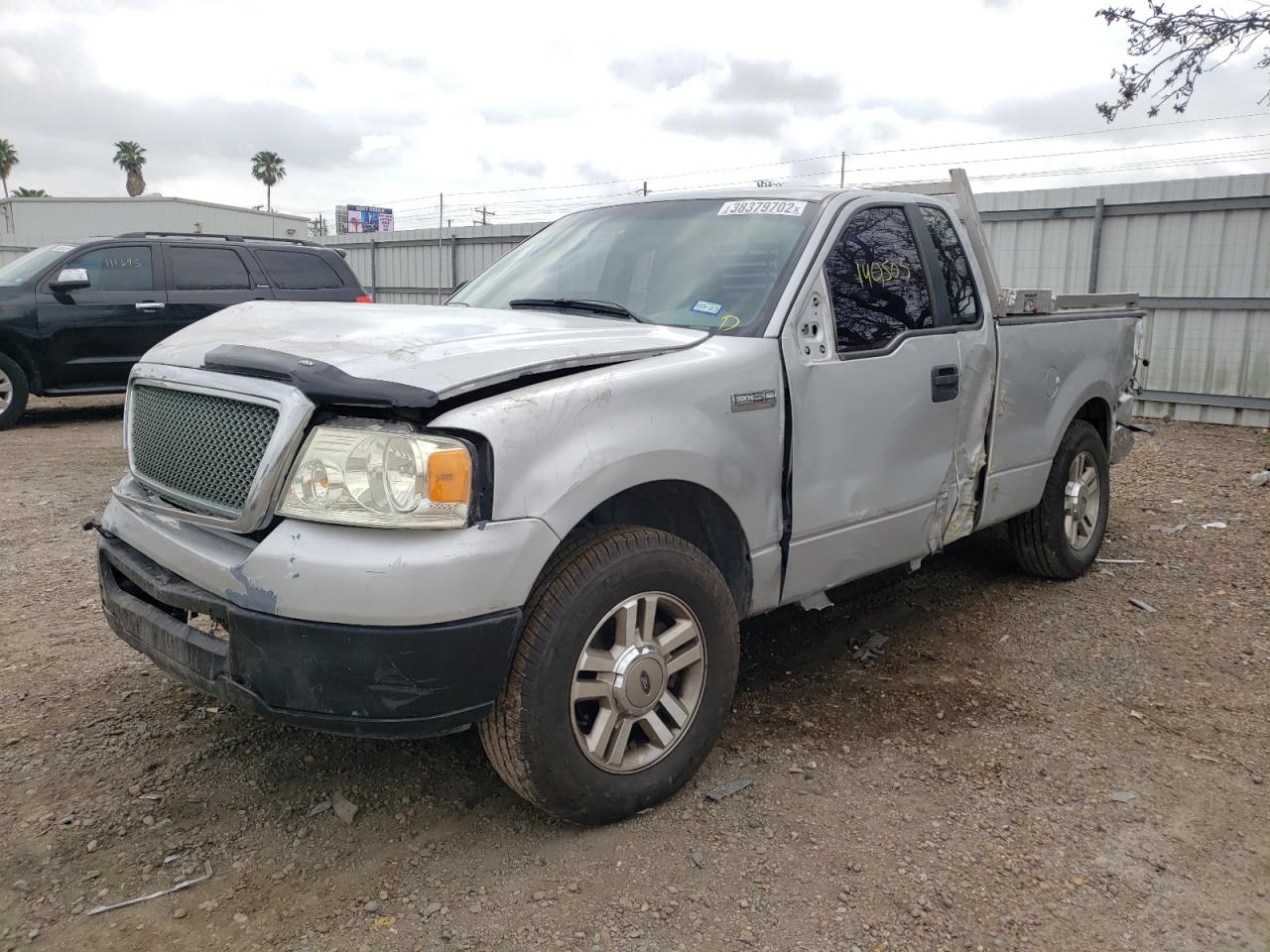 Photo 2 from auction – 2008 FORD F150 with VIN 1FTRF12238KC47359