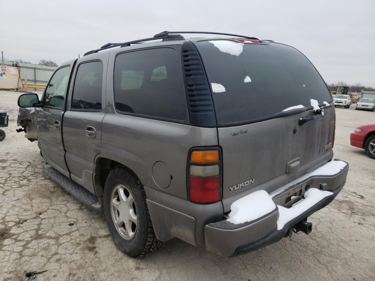 Photo 3 from auction – 2005 GMC YUKON DENA with VIN 1GKEK63U25J106540