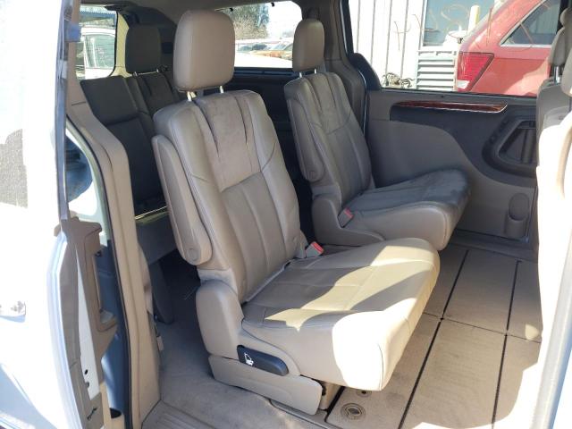 Photo 6 from auction – 2013 CHRYSLER TOWN & COU with VIN 2C4RC1GG5DR598380