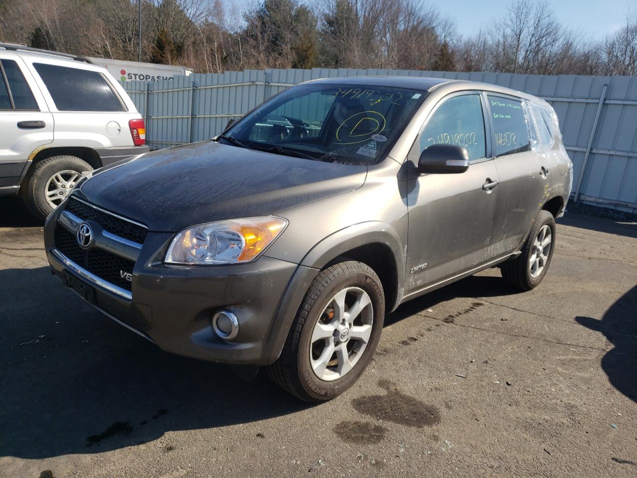 Photo 2 from auction – 2012 TOYOTA RAV4 LIMIT with VIN 2T3DK4DV7CW086481
